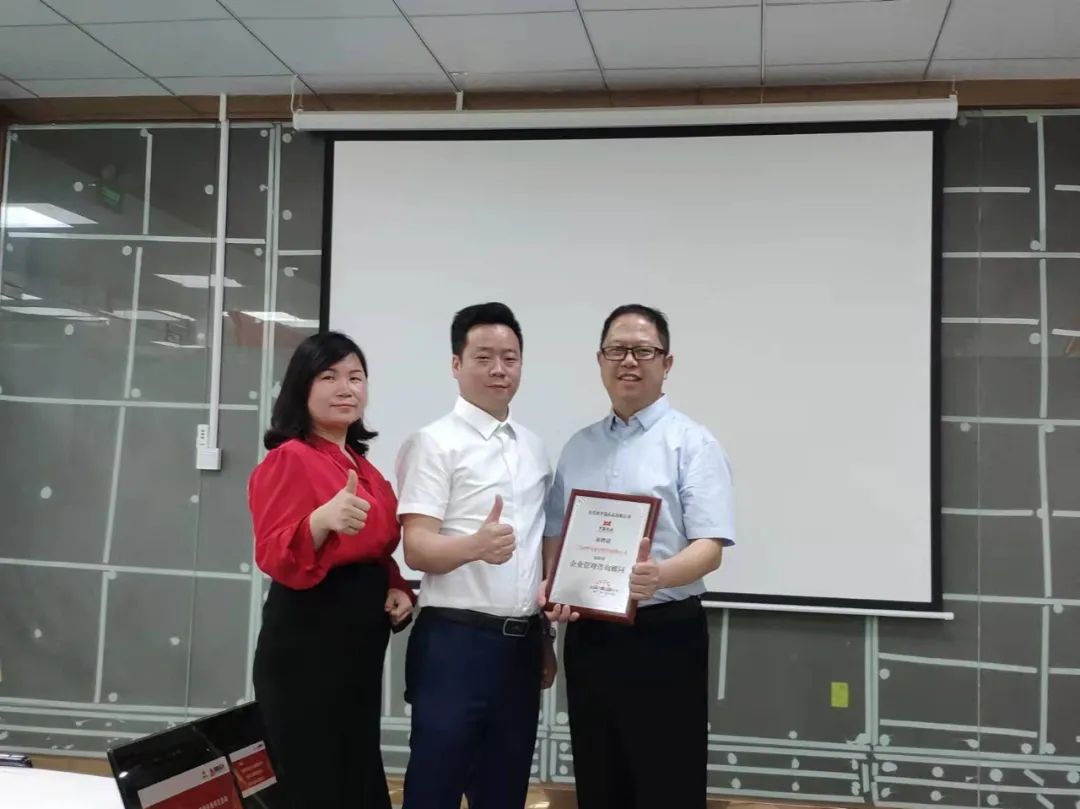 亨嘉工艺礼品厂